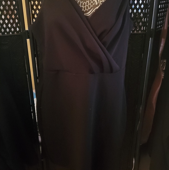 Criss cross chest little black dress - Picture 2 of 2